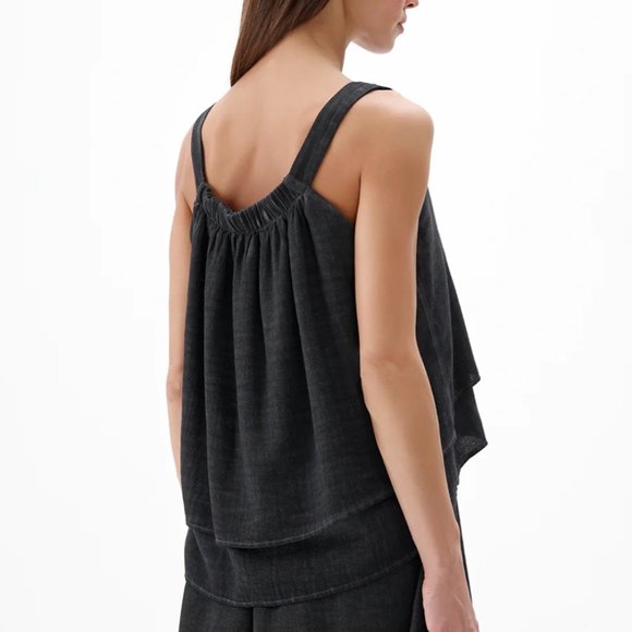 IKIKIZ Black tank blouse - Picture 2 of 12